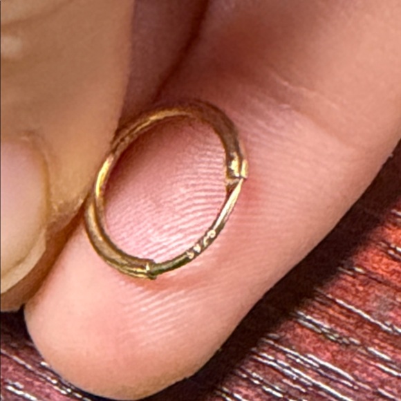 Vintage Elegant S925 Gold plated small Earring - Picture 4 of 7